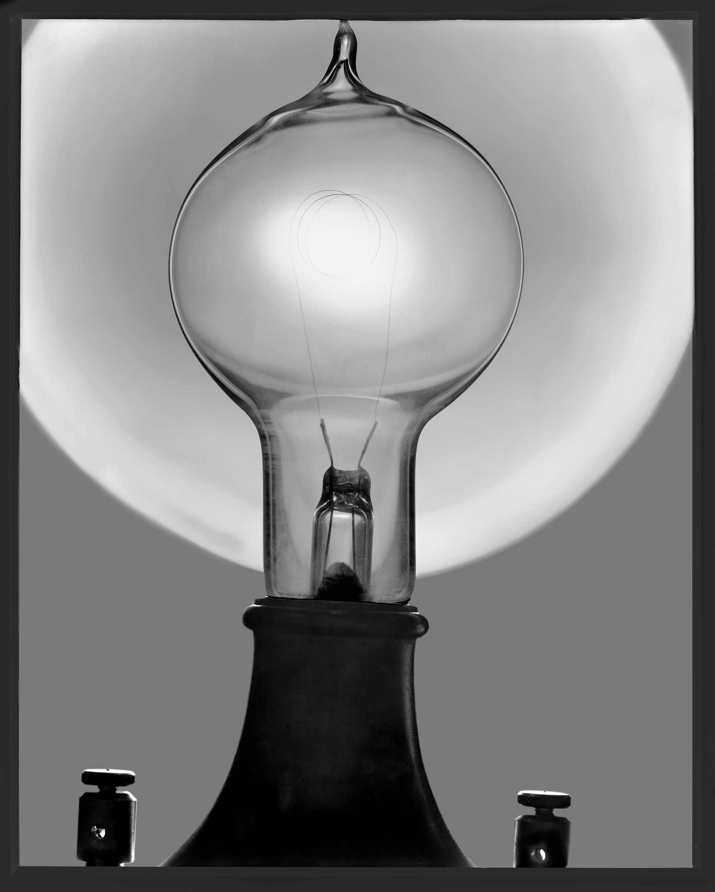 So Easy to See: Berenice Abbott's Super Sight | MIT Museum — Musée